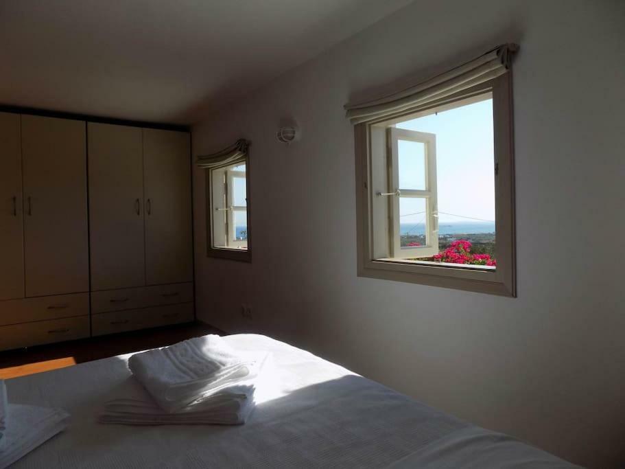Sunny House With Amazing View For 4+2 Persons Villa Plaka  Bagian luar foto