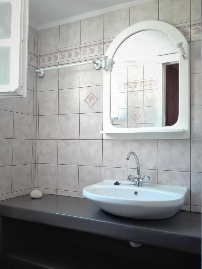Sunny House With Amazing View For 4+2 Persons Villa Plaka  Bagian luar foto